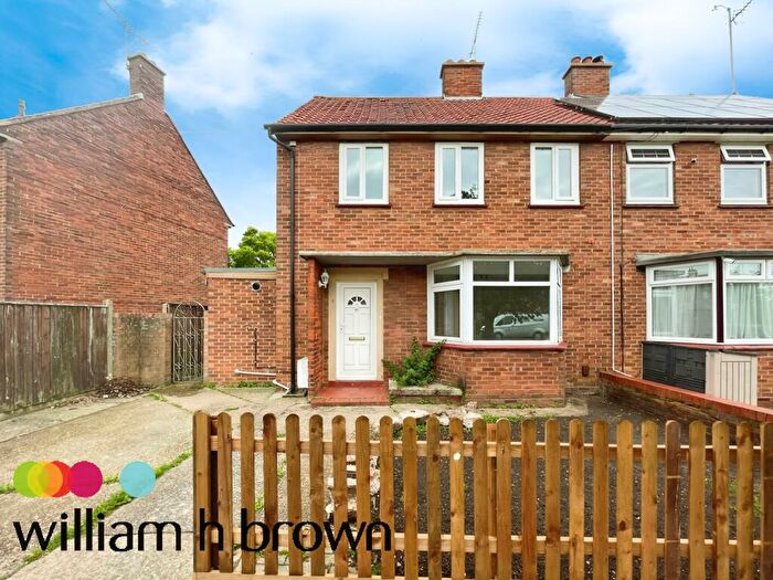 3 Bedroom Semi-Detached House To Rent In Macaulay Road, Ipswich, IP1