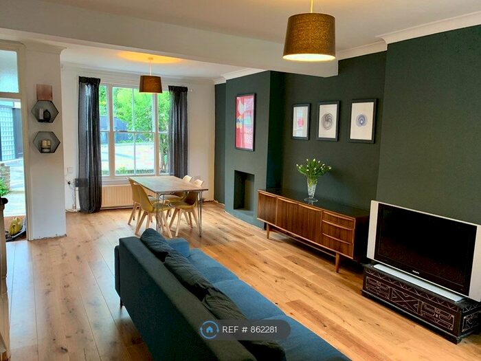 2 Bedroom Terraced House To Rent In Hindsleys Place, London, SE23