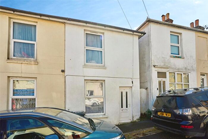 3 Bedroom End Of Terrace House For Sale In South Street, Ryde, Isle Of Wight, PO33
