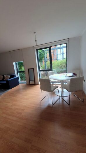 1 Bedroom Flat To Rent In Charcot Road, London, NW9