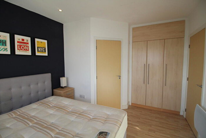 2 Bedroom Apartment To Rent In Propelair Way, CO4
