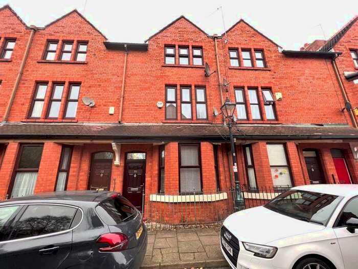 5 Bedroom Terraced House To Rent In Coronation Street, Salford, M5