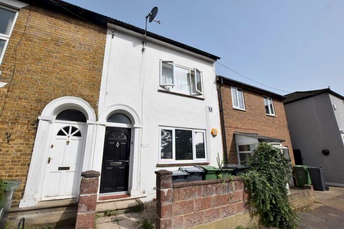 1 Bedroom Flat To Rent In Arundel Street, Maidstone, ME14