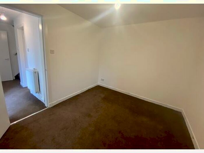 2 Bedroom Terraced House To Rent In Main Street, Kilmaurs, KA3