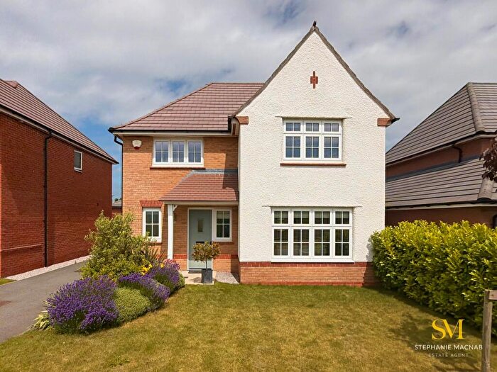 4 Bedroom Detached House For Sale In Andrews Lane, Formby, Liverpool, L37
