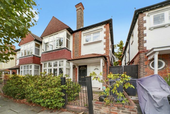 1 Bedroom Flat To Rent In Compton Road, London, SW19