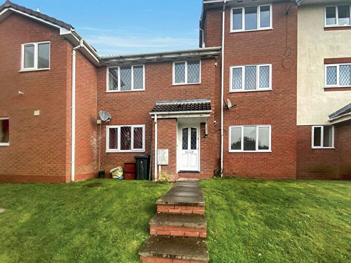 1 Bedroom Flat To Rent In Aspen Close, Swadlincote, DE12