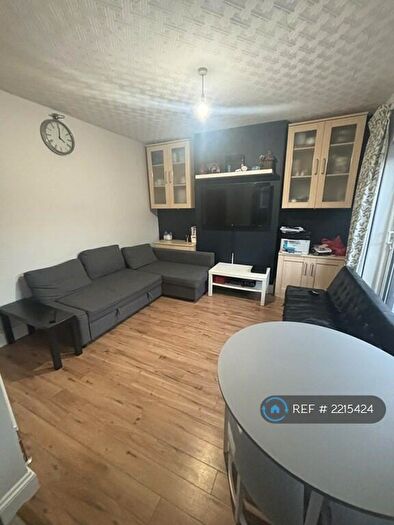 1 Bedroom Flat To Rent In Victor Road, Harrow, HA2