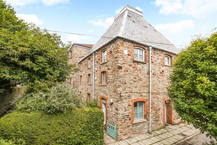 3 Bedroom Maisonette To Rent In The Maltings, Fairlawn Road Montpelier, Bristol, BS6