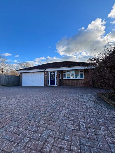 4 Bedroom Bungalow To Rent In Tor Road West, Peacehaven, BN10