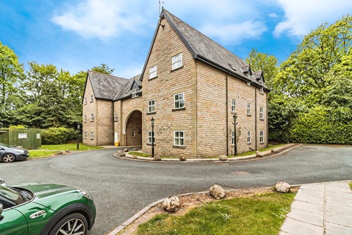 2 Bedroom Flat To Rent In Chaseley Road, Salford, M6