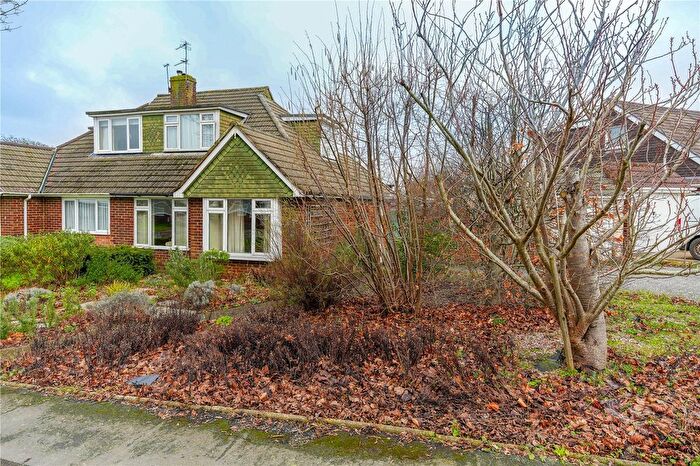 3 Bedroom Bungalow For Sale In Ernest Drive, Maidstone, ME16