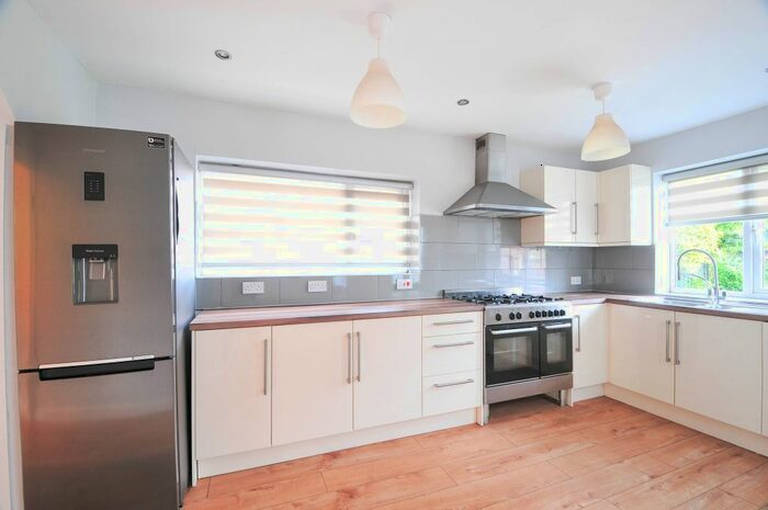 3 Bedroom Semi-Detached House To Rent In Cuthbert Road, Cheadle, SK8