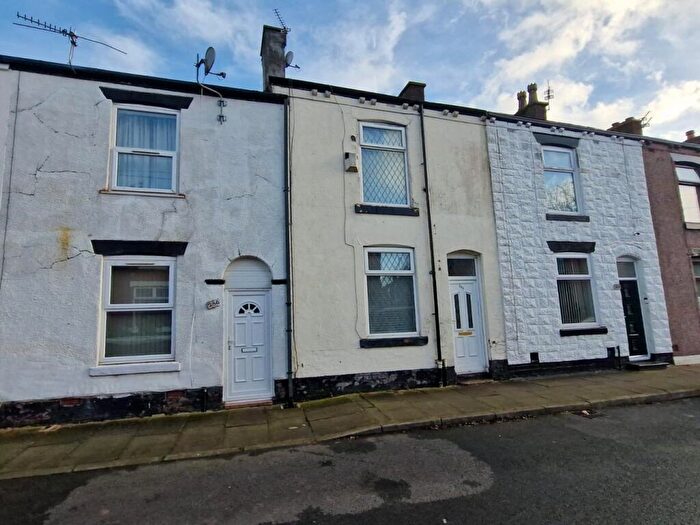 2 Bedroom Terraced House To Rent In Lever Street, Radcliffe, Manchester, M26