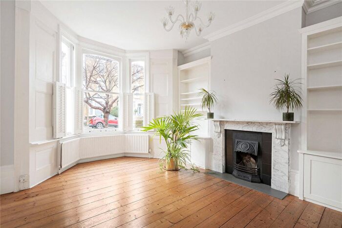 4 Bedroom Semi Detached House For Sale In Wilberforce Road, London, N4