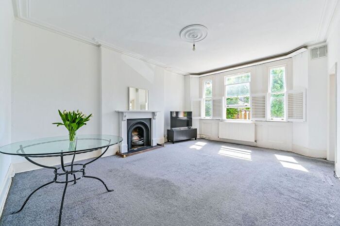 2 Bedroom Flat For Sale In Elsworthy Road, Primrose Hill, London, NW3