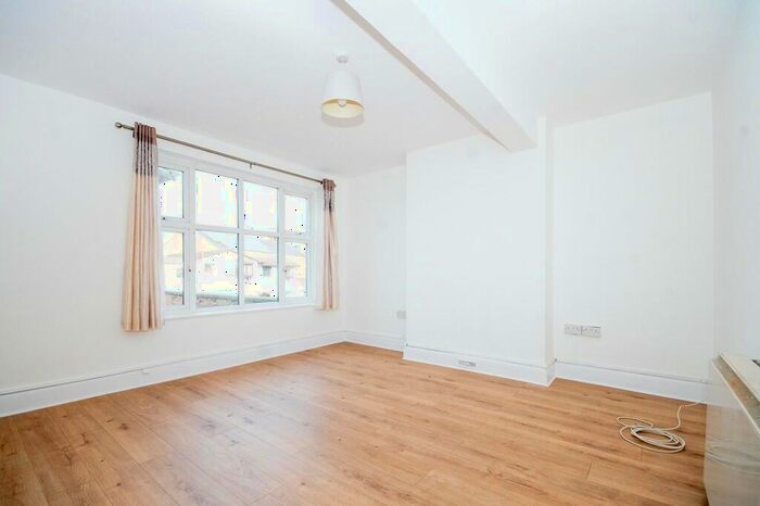 3 Bedroom Apartment To Rent In Bridge Street, Pinner, HA5
