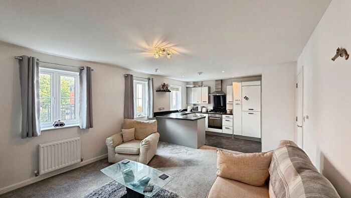 2 Bedroom Flat For Sale In Latimer Close, Brislington, Bristol, BS4