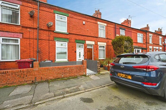 2 Bedroom End Of Terrace House For Sale In Albany Road, Prescot, Merseyside, L34