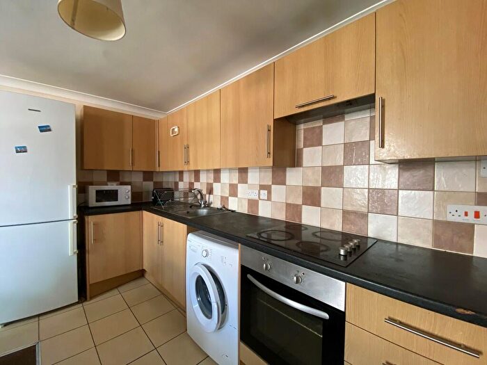 3 Bedroom Apartment To Rent In Portswood Road, Southampton, SO17