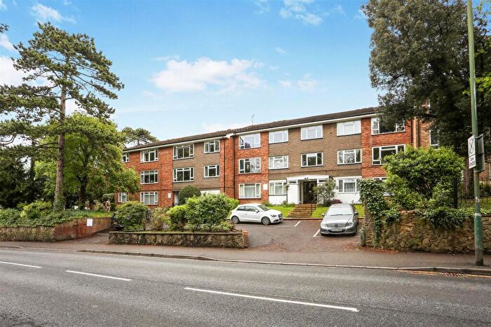 2 Bedroom Apartment For Sale In Brighton Road, Sutton, SM2