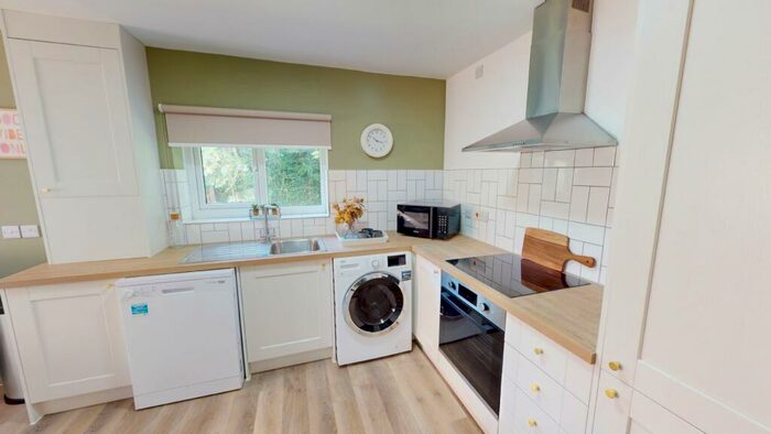 3 Bedroom Apartment To Rent In C, Elm House, Cranmer Street, NG3