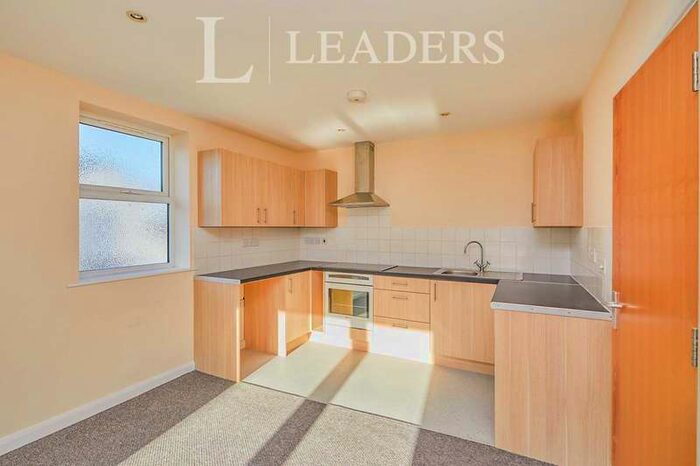 2 Bedroom Flat To Rent In Chapel Street, Kilburn, DE56