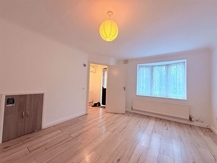 3 Bedroom Property To Rent In Bader Gardens, Slough, SL1