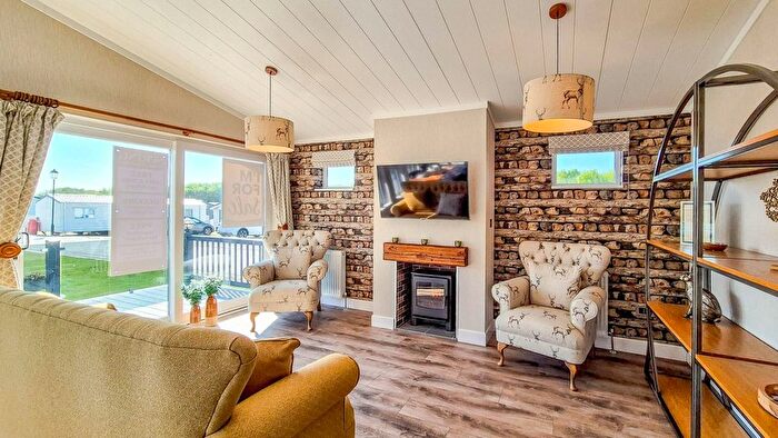 2 Bedroom Mobile/park Home For Sale In Rye Harbour Road, Rye Harbour, Rye, TN31