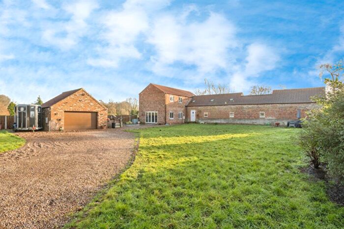 4 Bedroom Detached House For Sale In The Paddock, Castlethorpe, Brigg, DN20