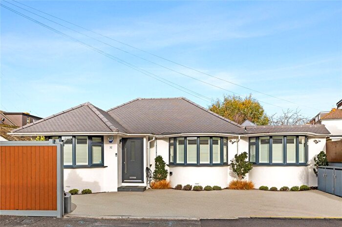 3 Bedroom Bungalow For Sale In Orchard Gardens, Hove, East Sussex, BN3