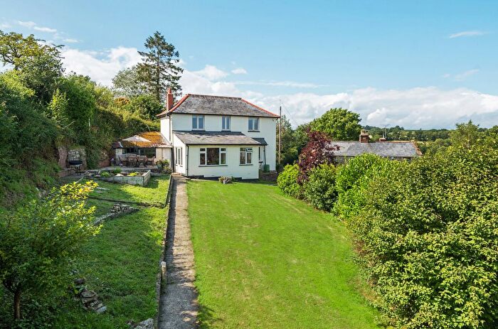 4 Bedroom Detached House For Sale In Smallridge, Axminster, Devon, EX13