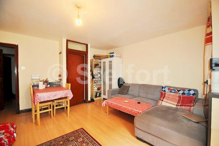 1 Bedroom Flat To Rent In Romford Road, London, E7