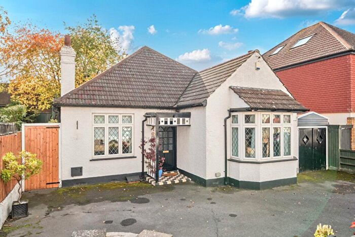 3 Bedroom Bungalow For Sale In Woodside Road, Bickley, BR1