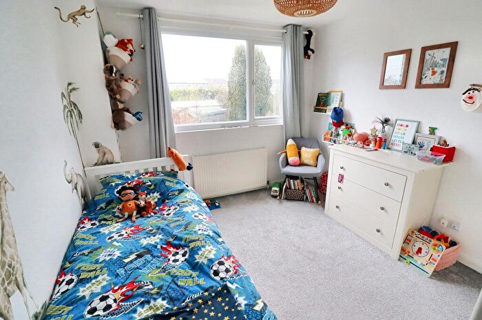 3 Bedroom Semi-Detached House For Sale In Woodleigh, Thornbury, BS35