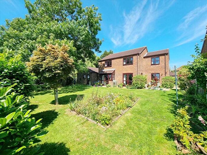 5 Bedroom Detached House For Sale In Manor Farm, Timberland Road, Martin, LN4