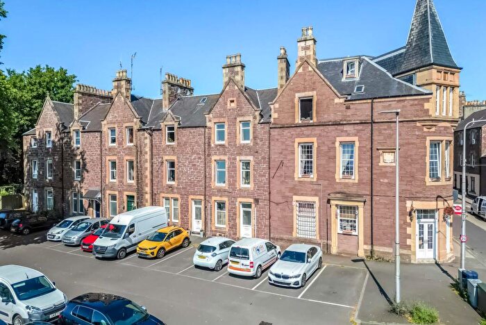 2 Bedroom Flat For Sale In / King Street, Crieff, Perth And Kinross, PH7