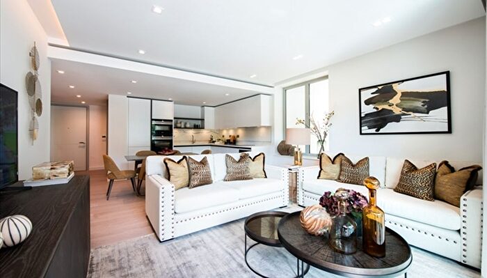 3 Bedroom Flat To Rent In Edgware Road, London, W2