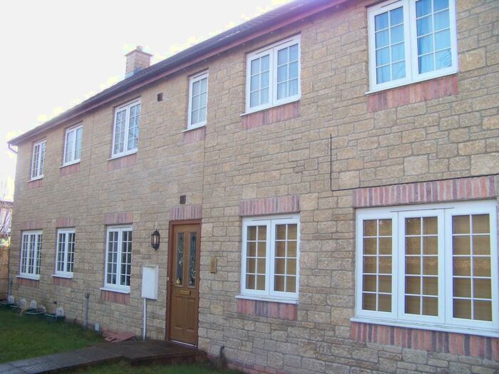 2 Bedroom Terraced House To Rent In Pastures Avenue, St Georges, BS22
