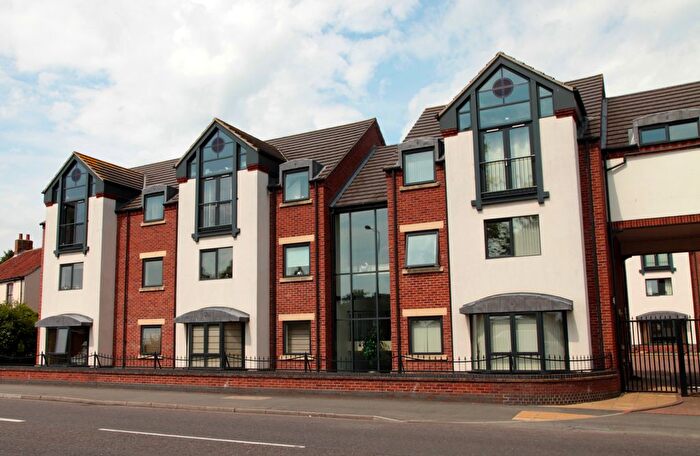 2 Bedroom Flat To Rent In Lincoln Road, North Hykeham, LN6
