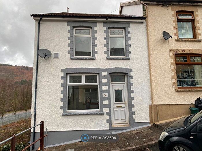 3 Bedroom End Of Terrace House To Rent In Edwards Street, Tonypandy, CF40