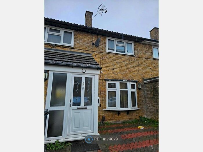 3 Bedroom Terraced House To Rent In Fold Croft, Harlow, CM20