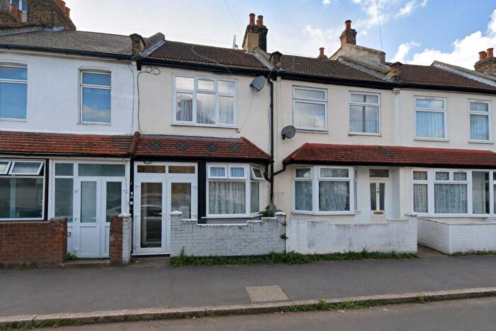 2 Bedroom Terraced House For Sale In Pretoria Road, London, London, E16