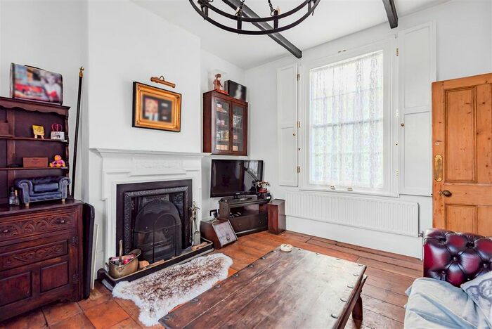 1 Bedroom Semi-Detached Bungalow To Rent In Portsmouth Road, Guildford, GU2