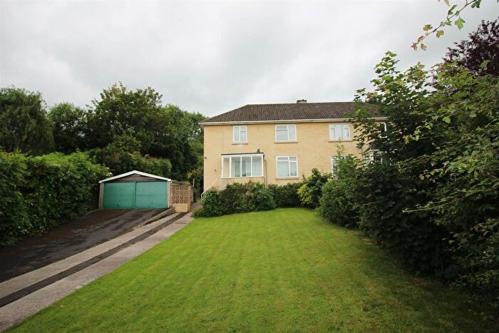 3 Bedroom Property To Rent In Bay Tree Road, Bath, BA1