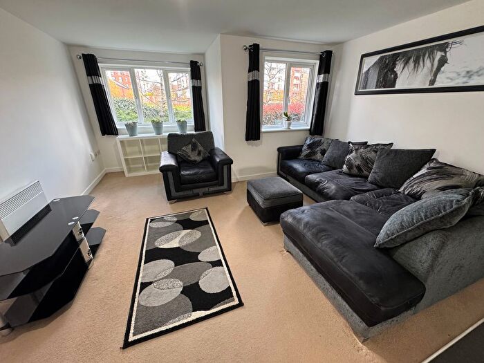 2 Bedroom Flat To Rent In Springmeadow Road, Birmingham, B15