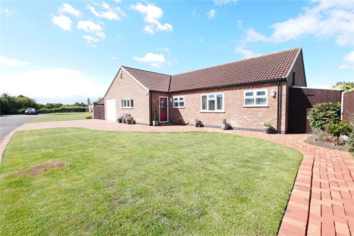 3 Bedroom Bungalow For Sale In St. Francis Gardens, Sutton-on-Sea, Mablethorpe, Lincolnshire, LN12