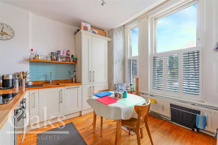 1 Bedroom Flat To Rent In Lower Addiscombe Road, Addiscombe, Croydon, CR0