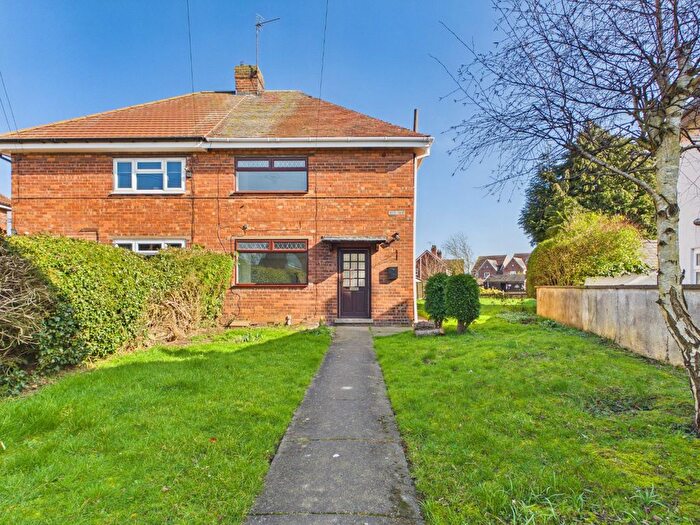 3 Bedroom Semi Detached House For Sale In West View, Long Riston, Hull, HU11