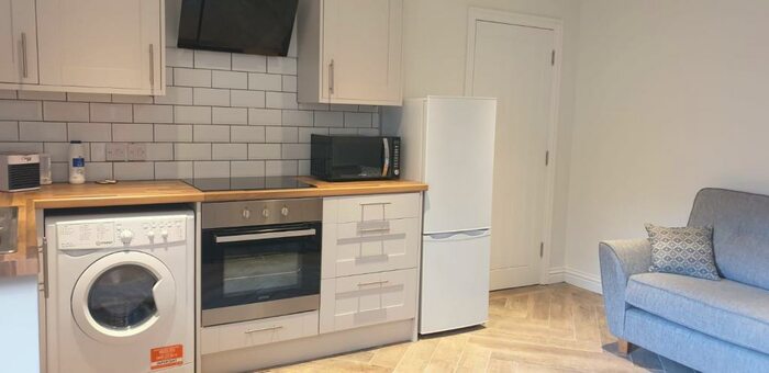 1 Bedroom Flat To Rent In A Portland Street, Lincoln, LN5